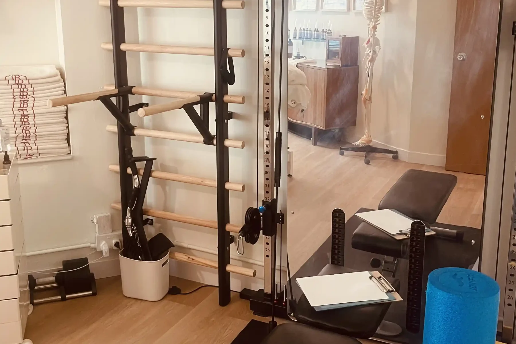 DECDA414-CCCD-4016-A337-F86C559BDD80